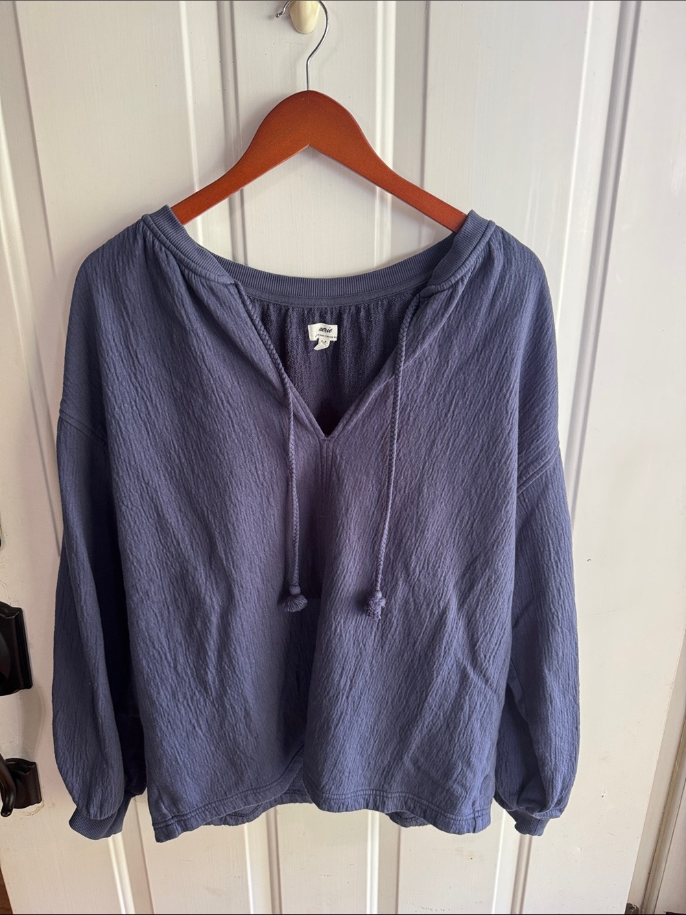 Light weight beachy crew neck